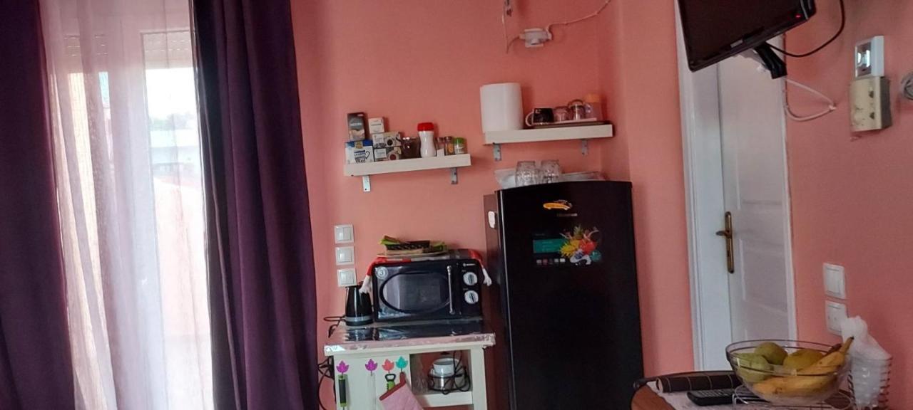 Anastacias Apartment Artemida  Luaran gambar
